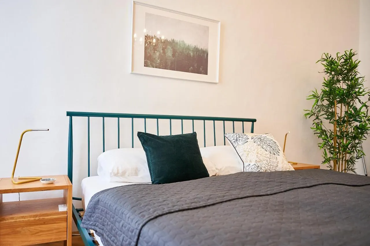 Renovated & Cozy - Close To Museumsquartier Viena Apartamento