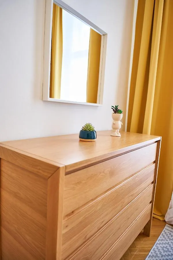 Renovated & Cozy - Close To Museumsquartier Wiedeń Apartament